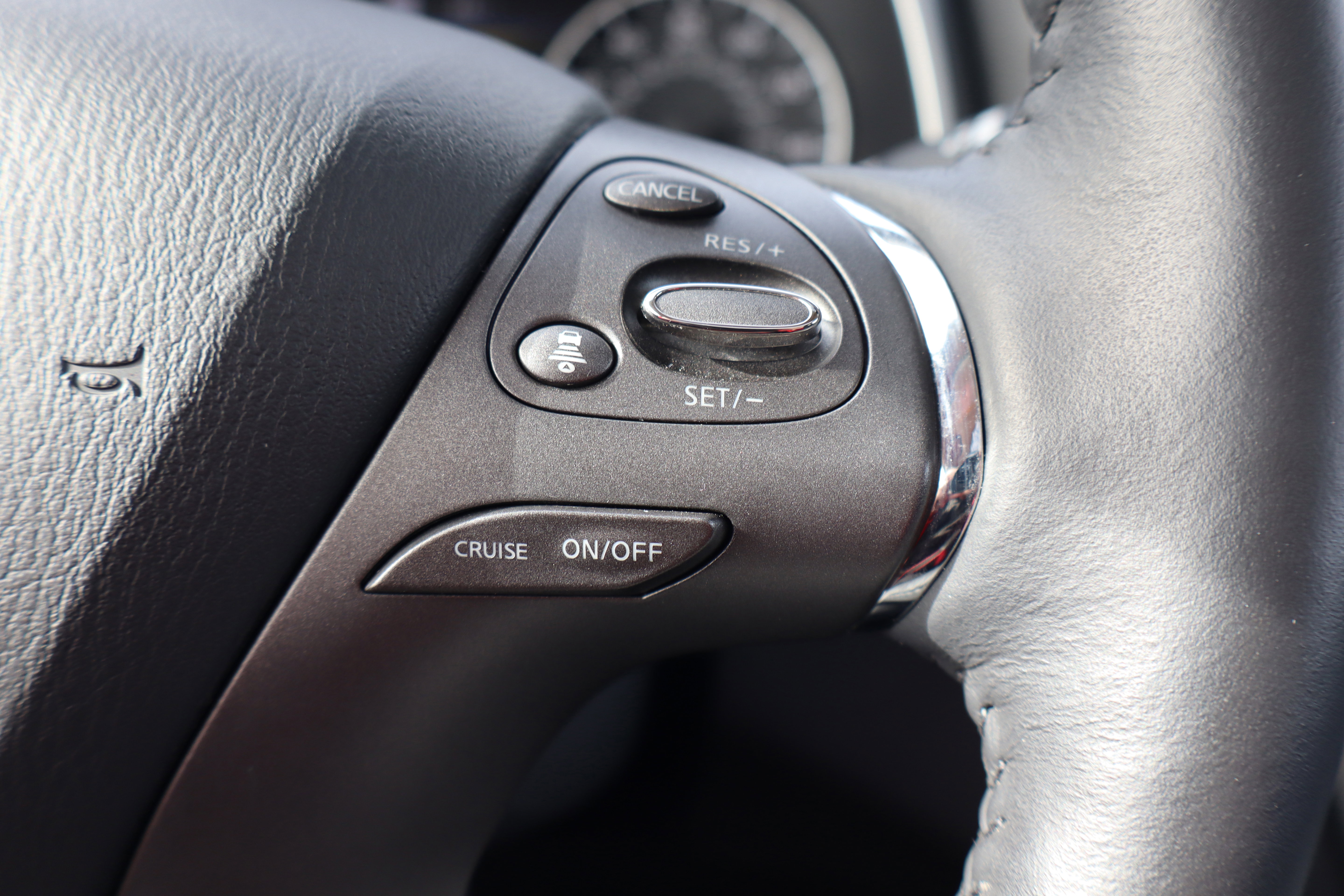 Used 2024 Nissan Murano Platinum w/ Cargo Package image 17