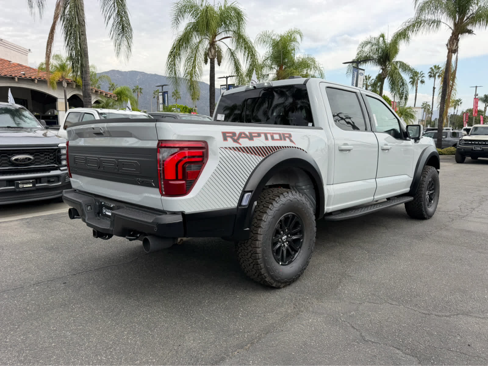 New 2026 Ford F150 Raptor AWD/4WD image 11