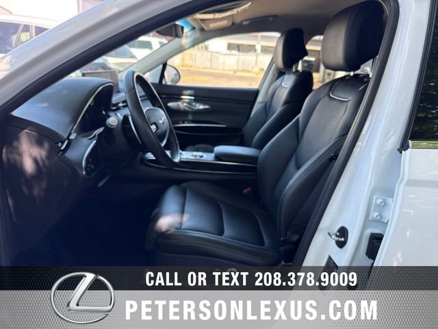 Used 2025 Genesis GV70 2.5T AWD/4WD image 22
