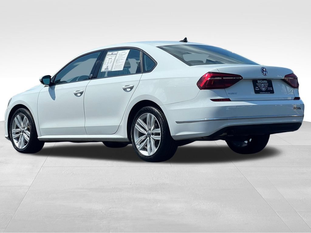 Used 2019 Volkswagen Passat 2.0T Wolfsburg FWD image 5