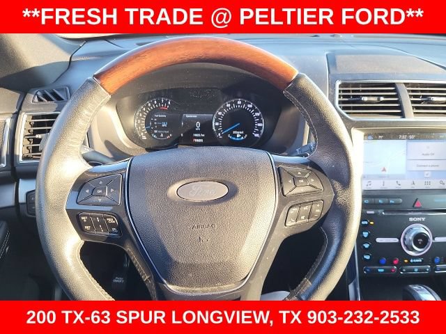 Used 2018 Ford Explorer Platinum AWD/4WD image 18