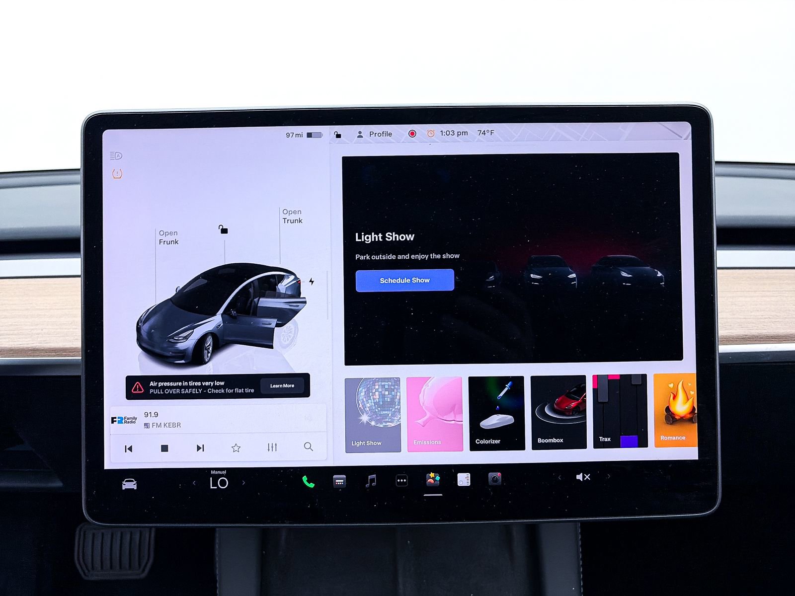 Used 2023 Tesla Model 3 Standard Range image 21