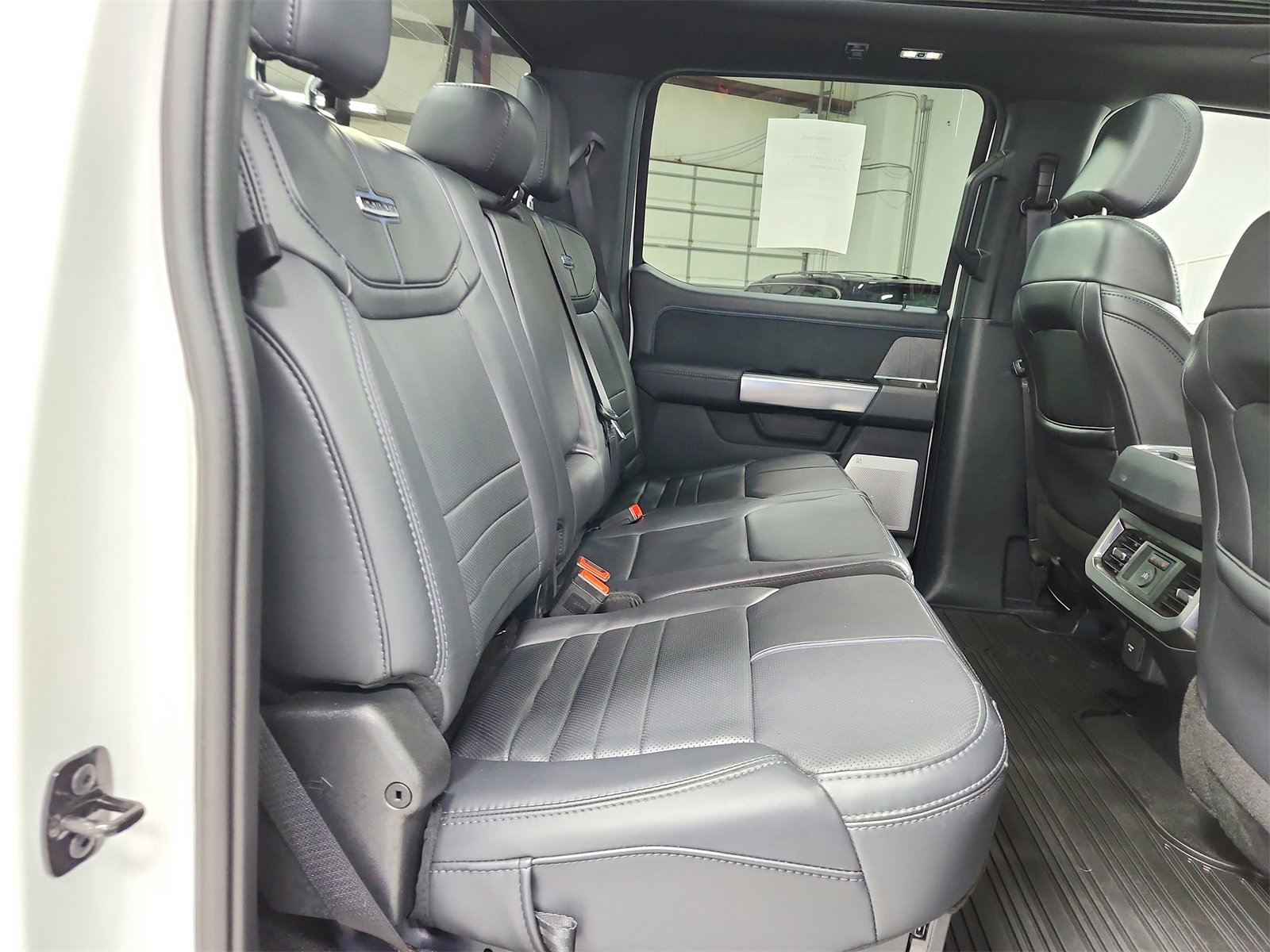 Used 2025 Ford F250 Platinum image 43