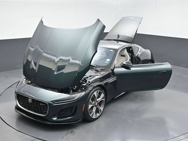 Used 2023 Jaguar F-TYPE R-Dynamic AWD/4WD image 56