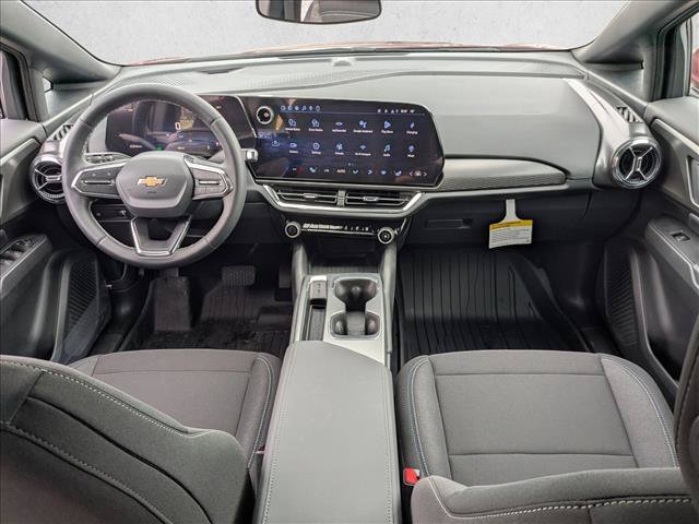 New 2026 Chevrolet Equinox EV LT w/ Comfort Package AWD/4WD image 15