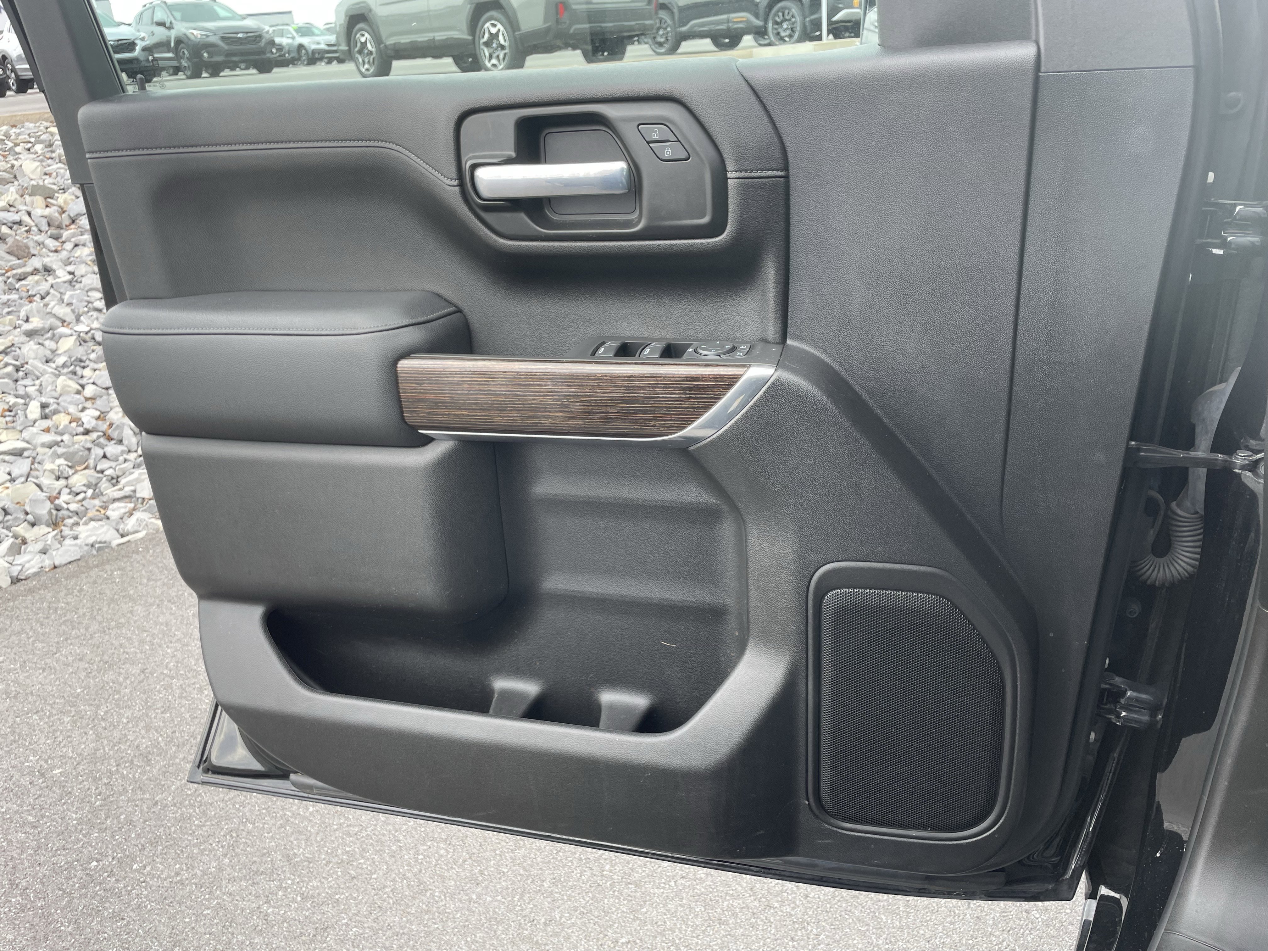 Used 2021 GMC Sierra 1500 SLE image 15