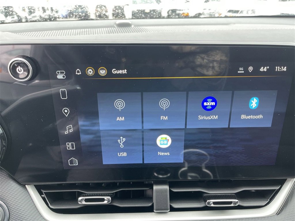 New 2026 Chevrolet Equinox LT w/ LPO, Floor Liner Package image 16