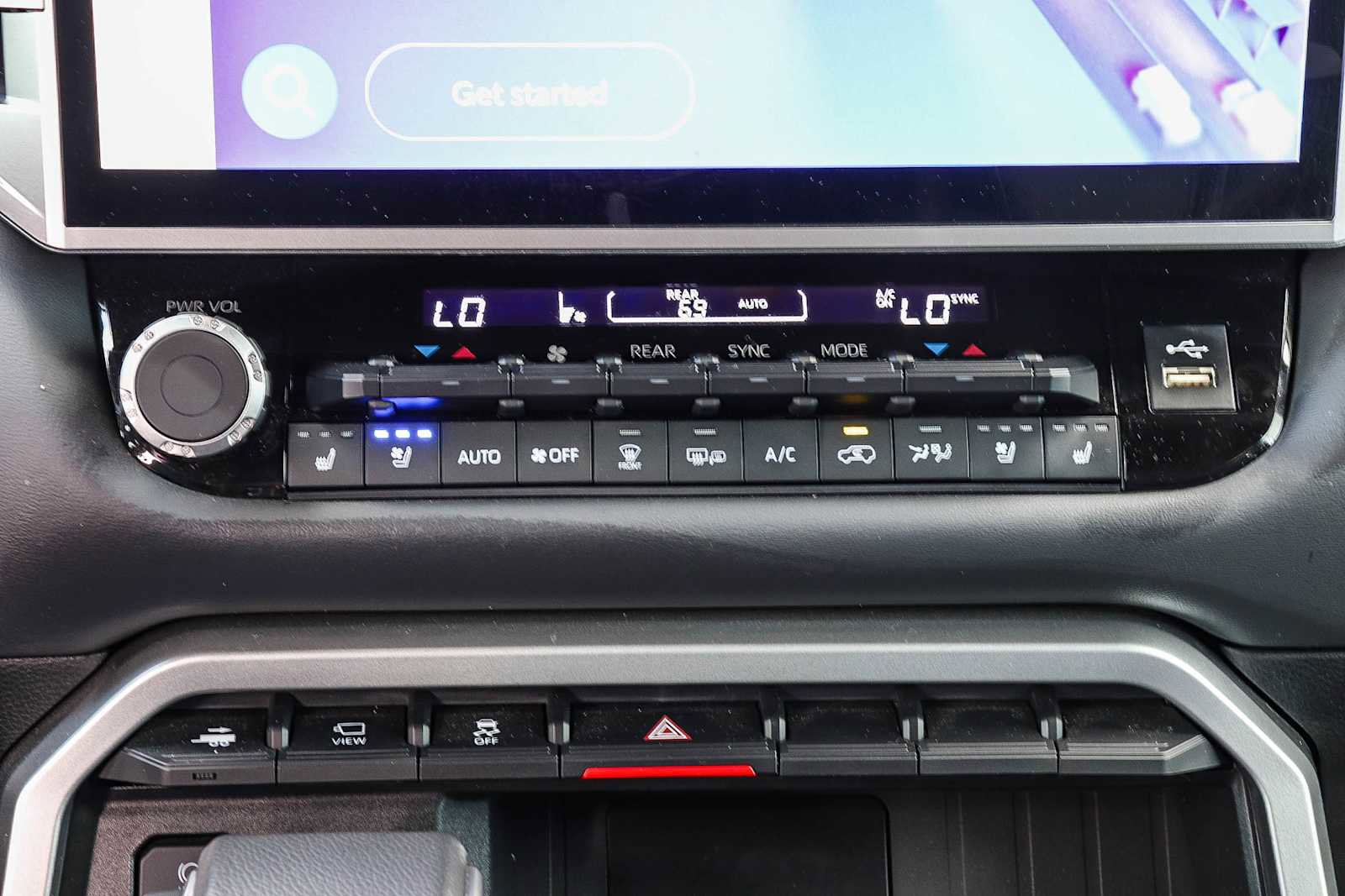 Used 2025 Toyota Sequoia Platinum image 16