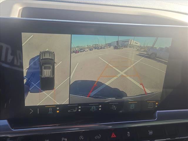 Used 2022 Chevrolet Silverado 1500 High Country w/ High Country Premium Package image 14