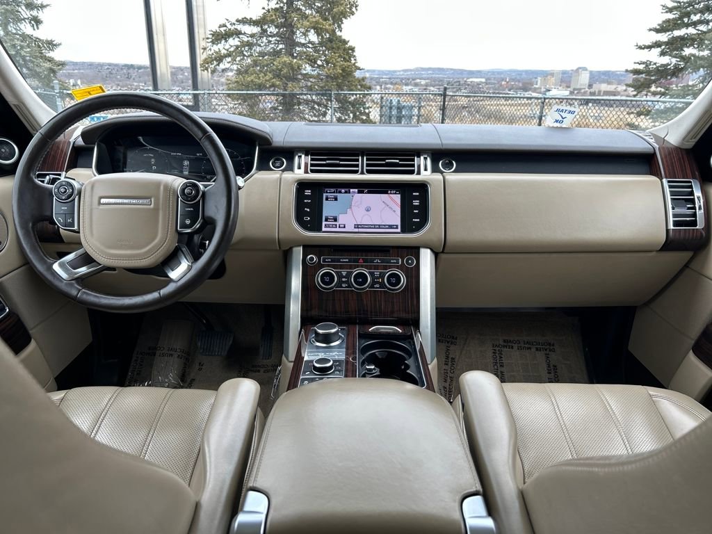 Used 2014 Land Rover Range Rover HSE image 7
