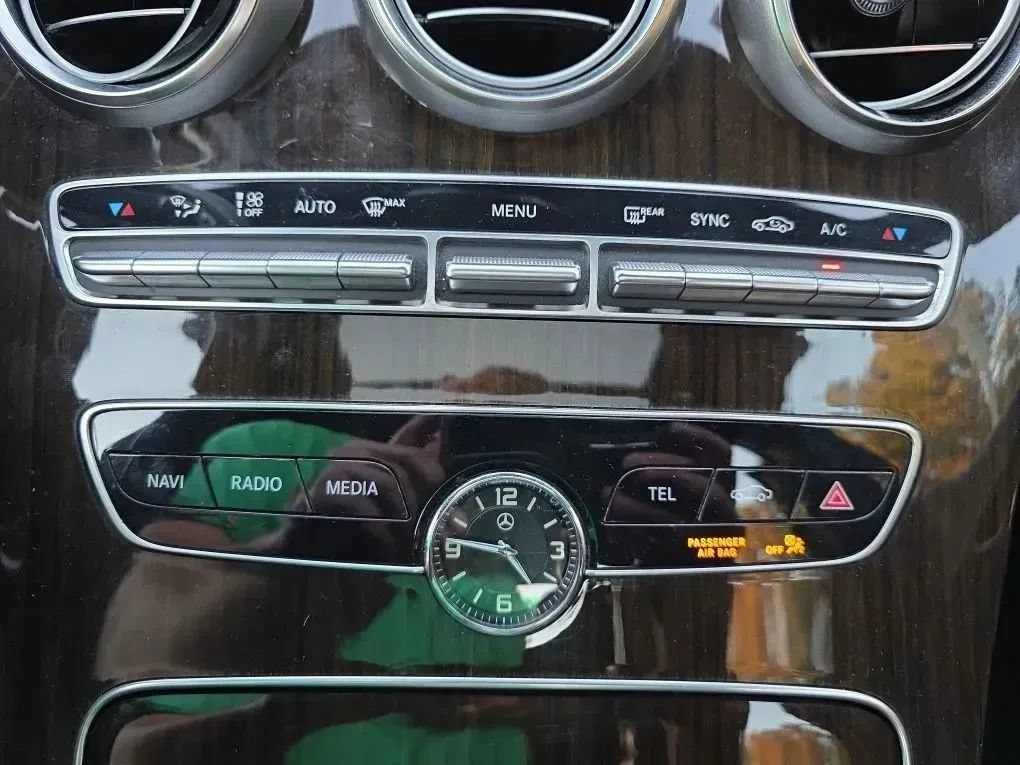 Used 2019 Mercedes-Benz C 300 Sedan image 33