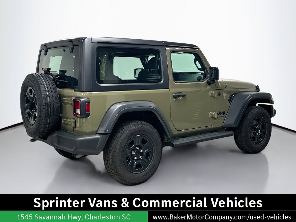Used 2025 Jeep Wrangler Sport AWD/4WD image 9