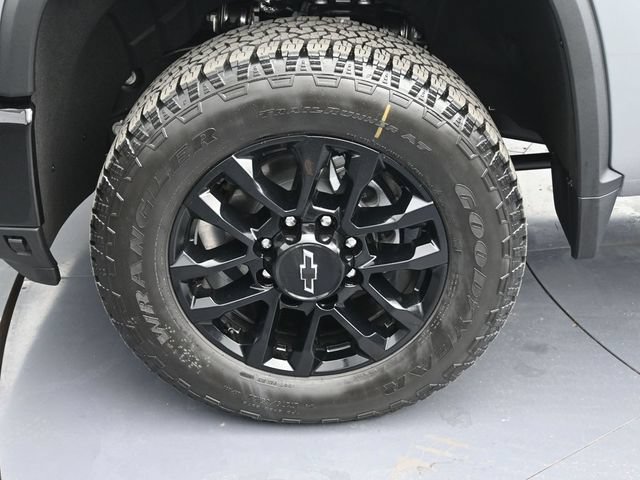 New 2026 Chevrolet Silverado 2500 LTZ w/ Trail Boss Package AWD/4WD image 17
