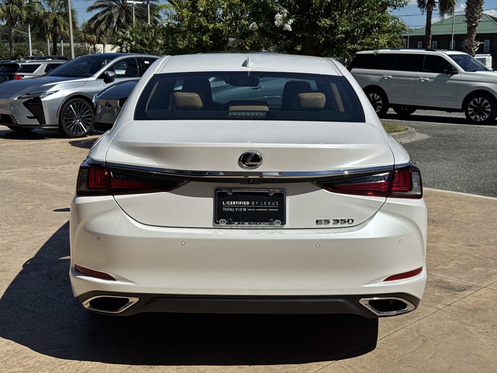 Certified 2025 Lexus ES 350 w/ Premium Package FWD image 4