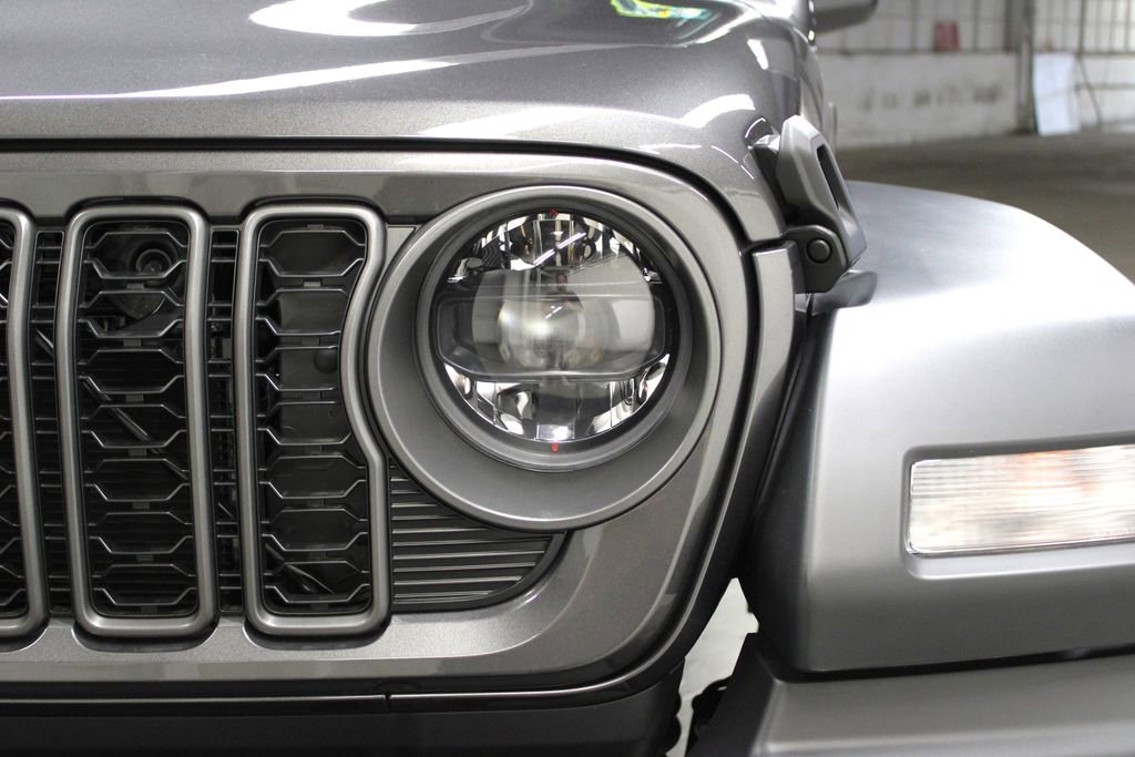 New 2026 Jeep Wrangler Sport S image 30