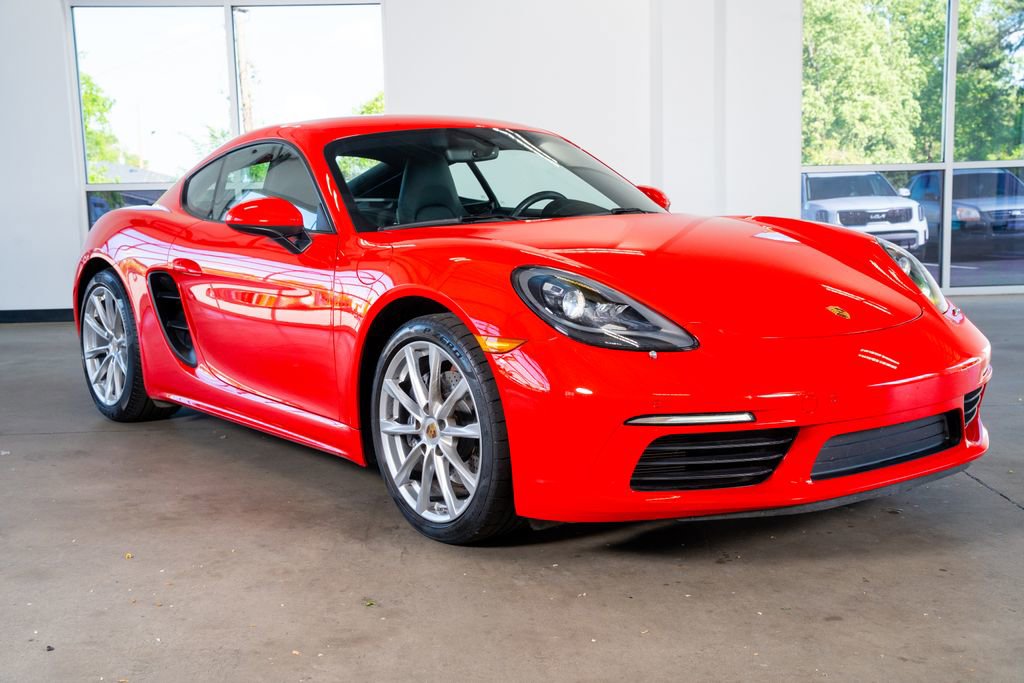 Used 2019 Porsche 718 Cayman RWD image 5