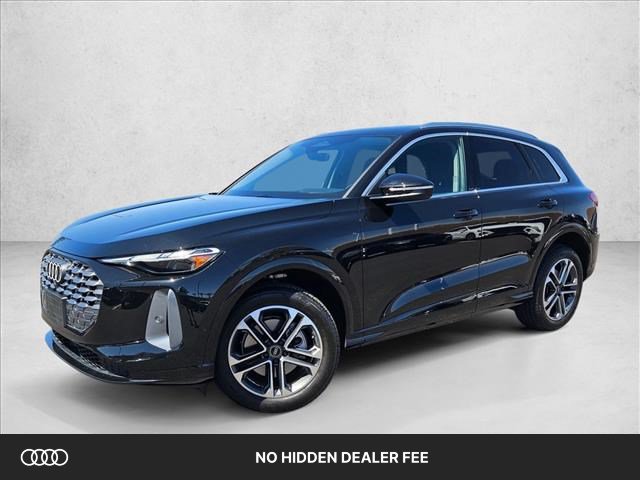 Certified 2025 Audi Q5 Premium w/ Convenience Package AWD/4WD image 1