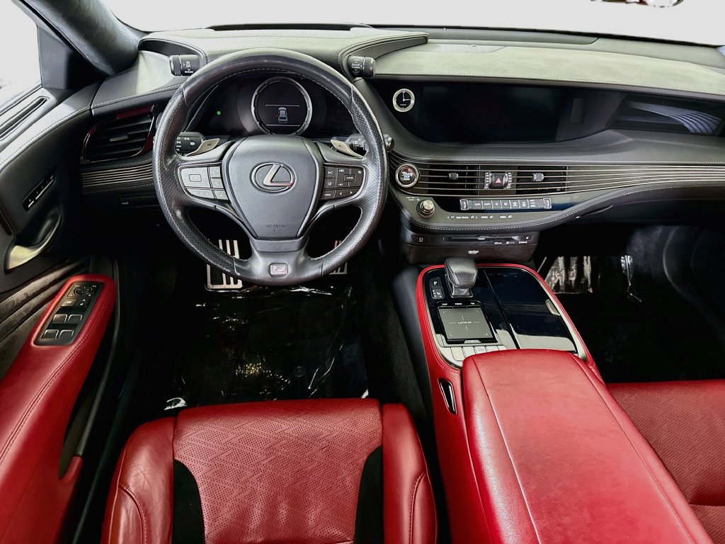 Used 2019 Lexus LS 500 F Sport AWD/4WD image 3