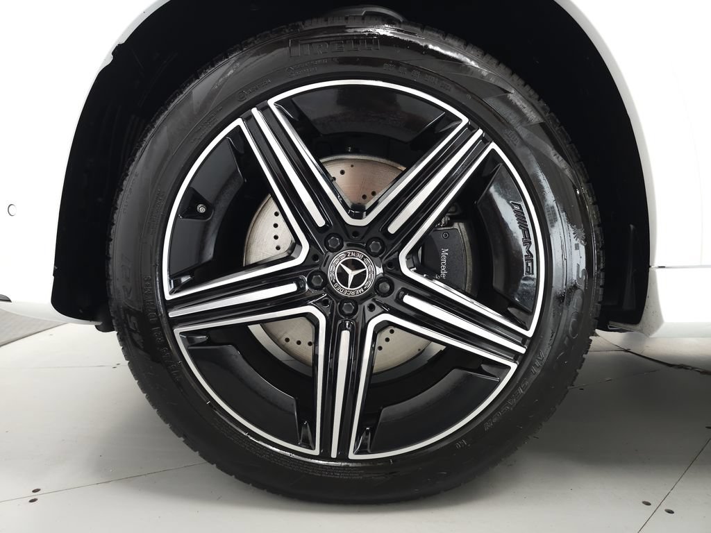 Used 2025 Mercedes-Benz GLE 450e 4MATIC w/ AMG Line Exterior image 37