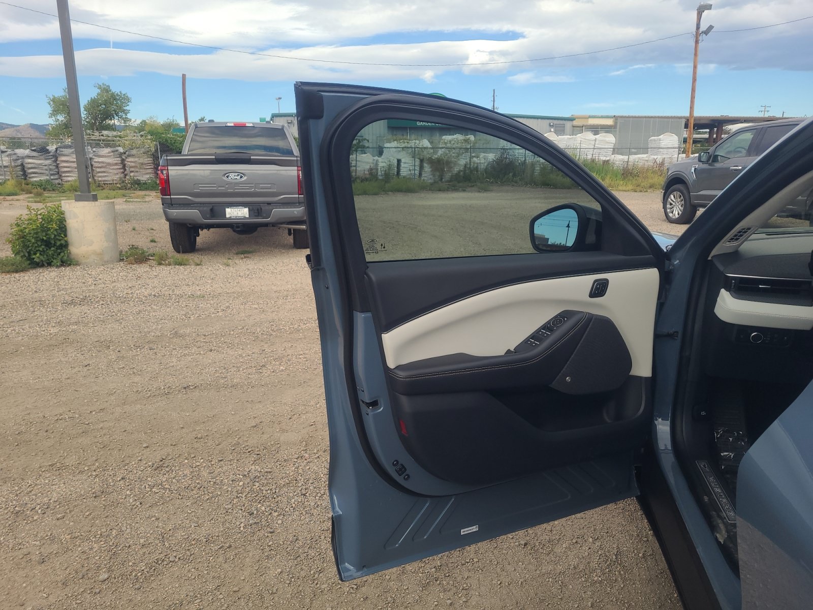 Used 2023 Ford Mustang Mach-E Premium RWD image 13