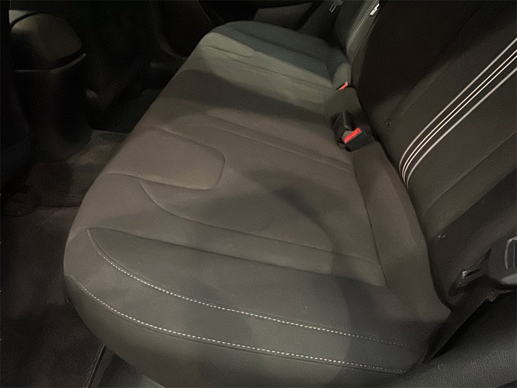 Used 2023 Hyundai Elantra Blue image 12