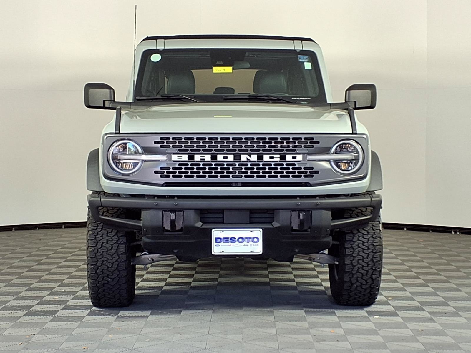 Used 2021 Ford Bronco Badlands AWD/4WD image 2