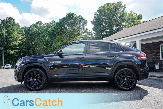 Used 2022 Volkswagen Atlas Cross Sport SE w/ Panoramic Sunroof Package image 8