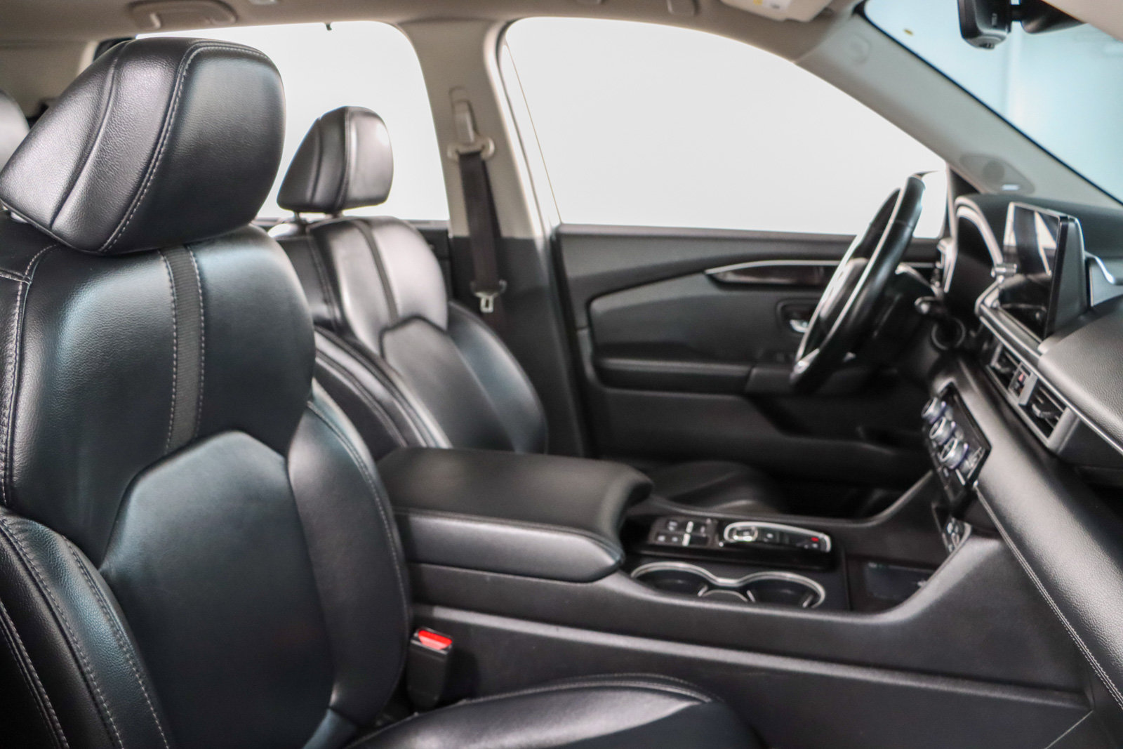 Used 2023 Honda Pilot Touring image 28