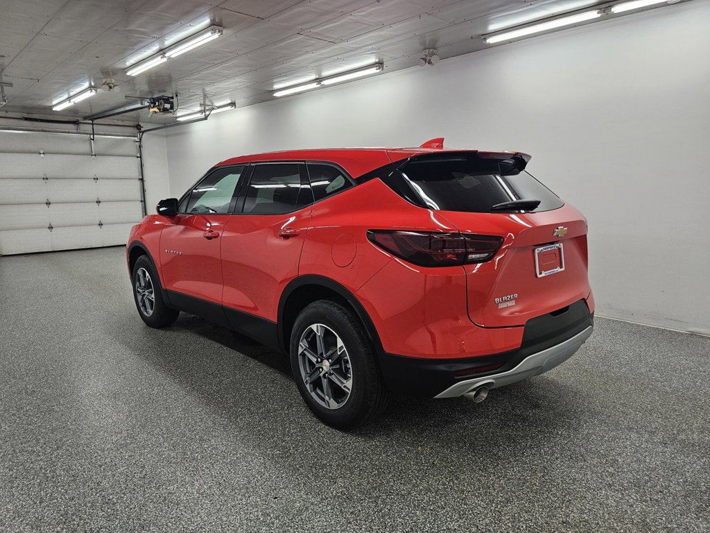 Certified 2026 Chevrolet Blazer LT AWD/4WD image 7