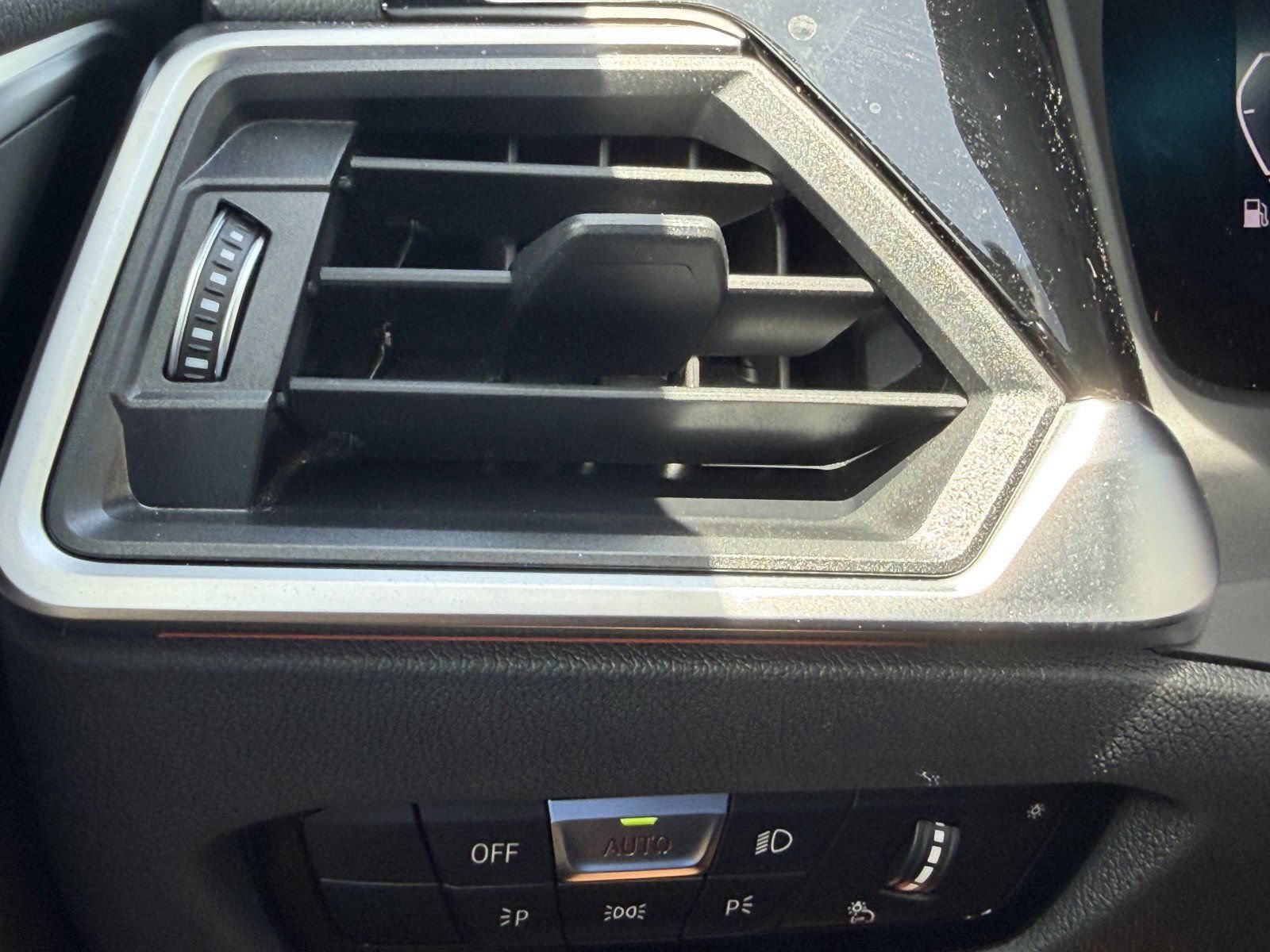 Used 2023 BMW 440i xDrive Convertible AWD/4WD image 30