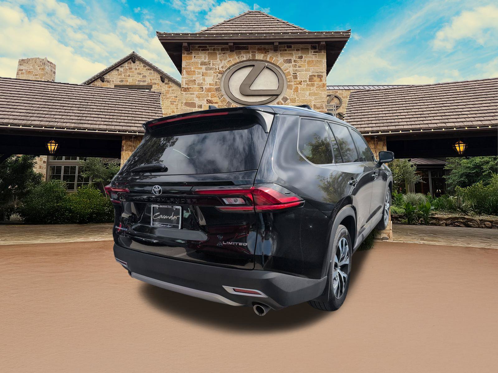 Used 2025 Toyota Grand Highlander AWD Hybrid image 3