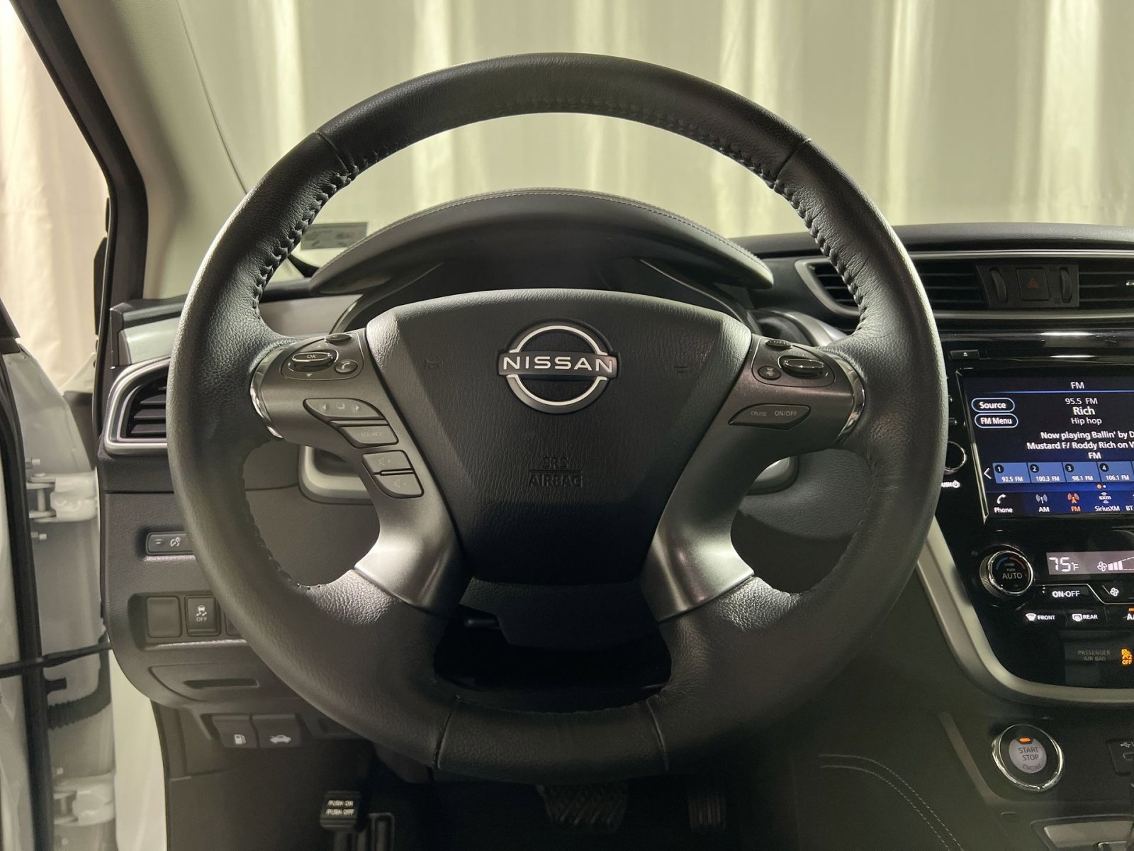 Used 2024 Nissan Murano SV image 22