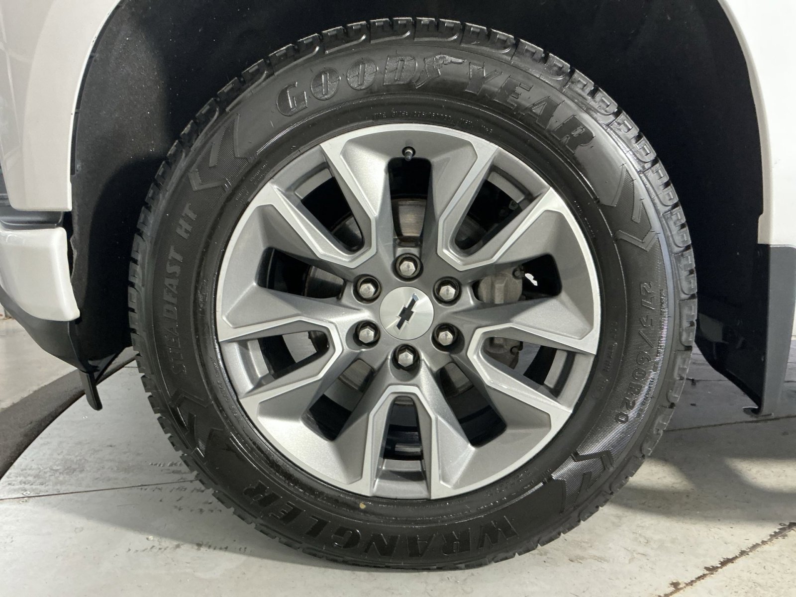 Used 2021 Chevrolet Silverado 1500 RST AWD/4WD image 13