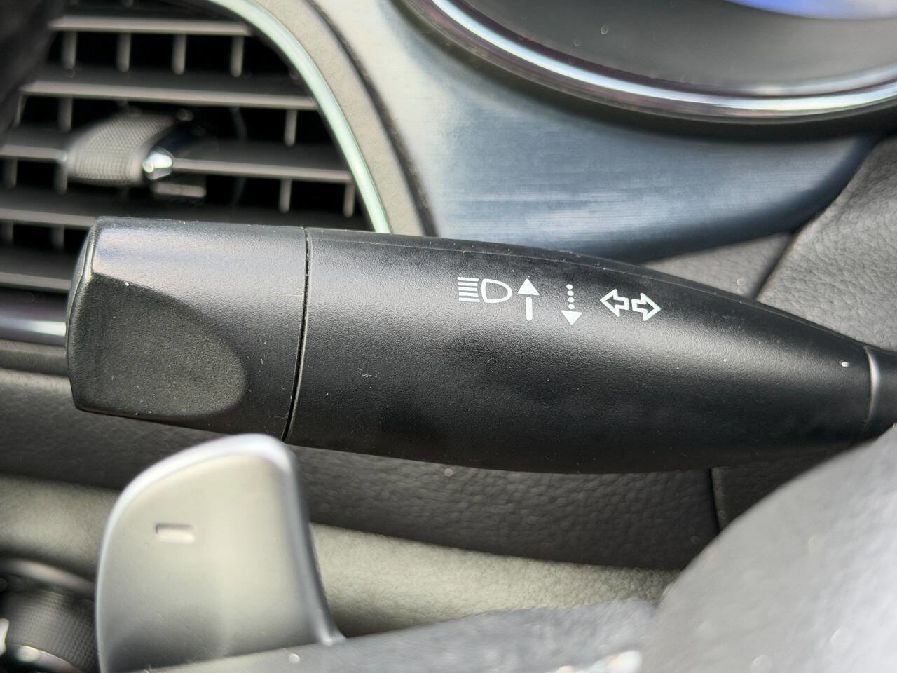 Used 2016 Chrysler 200 S w/ Comfort Group image 37