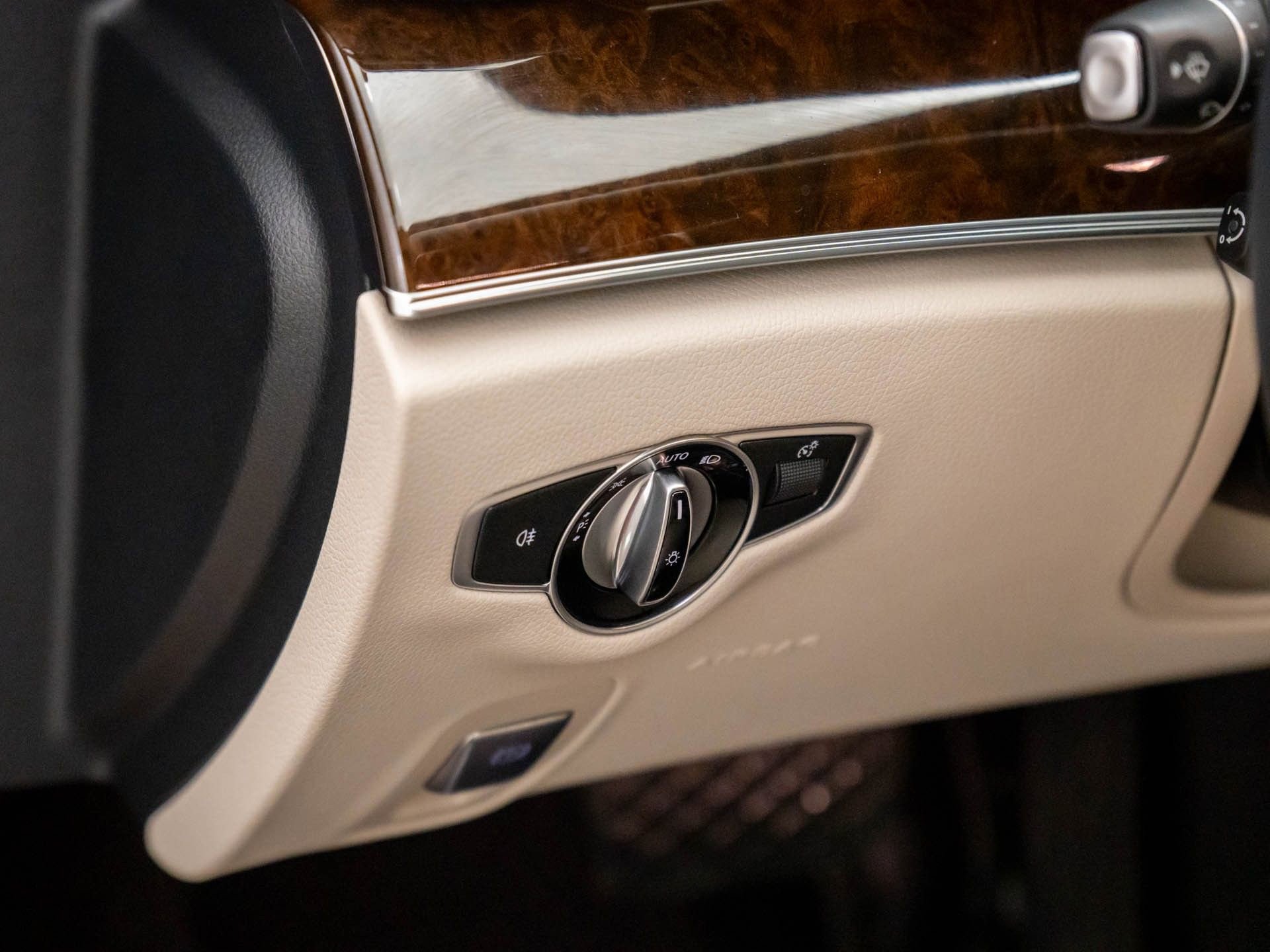 Used 2023 Mercedes-Benz E 350 4MATIC Sedan image 20