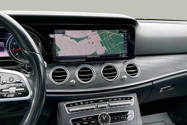 Used 2019 Mercedes-Benz E 300 4MATIC image 12