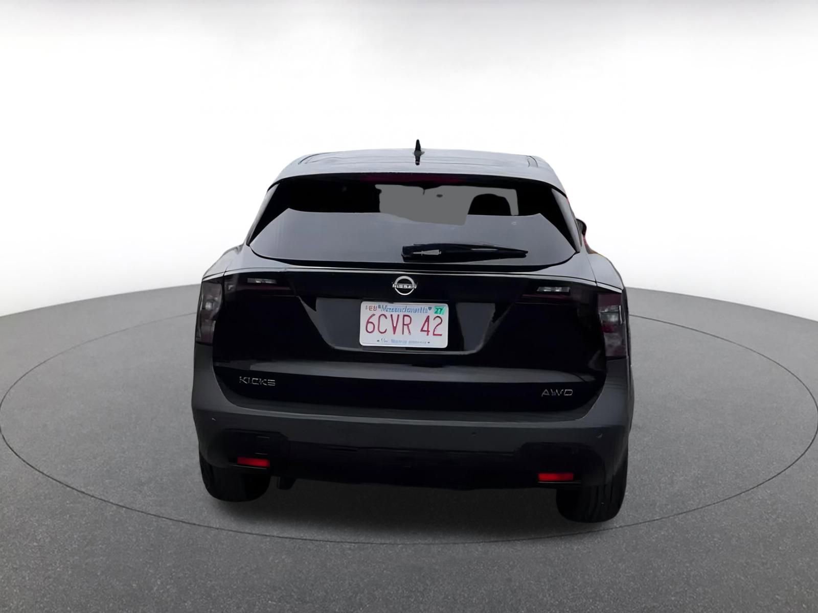 Used 2025 Nissan Kicks SV image 12