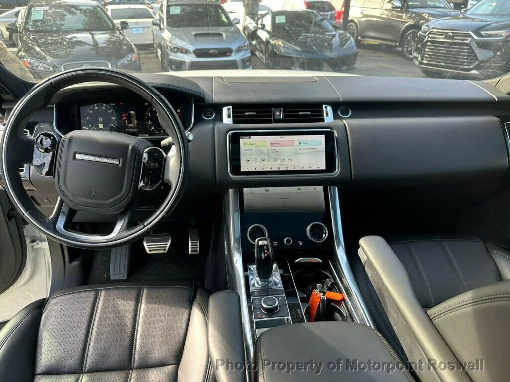 Used 2018 Land Rover Range Rover Sport HSE Dynamic image 25