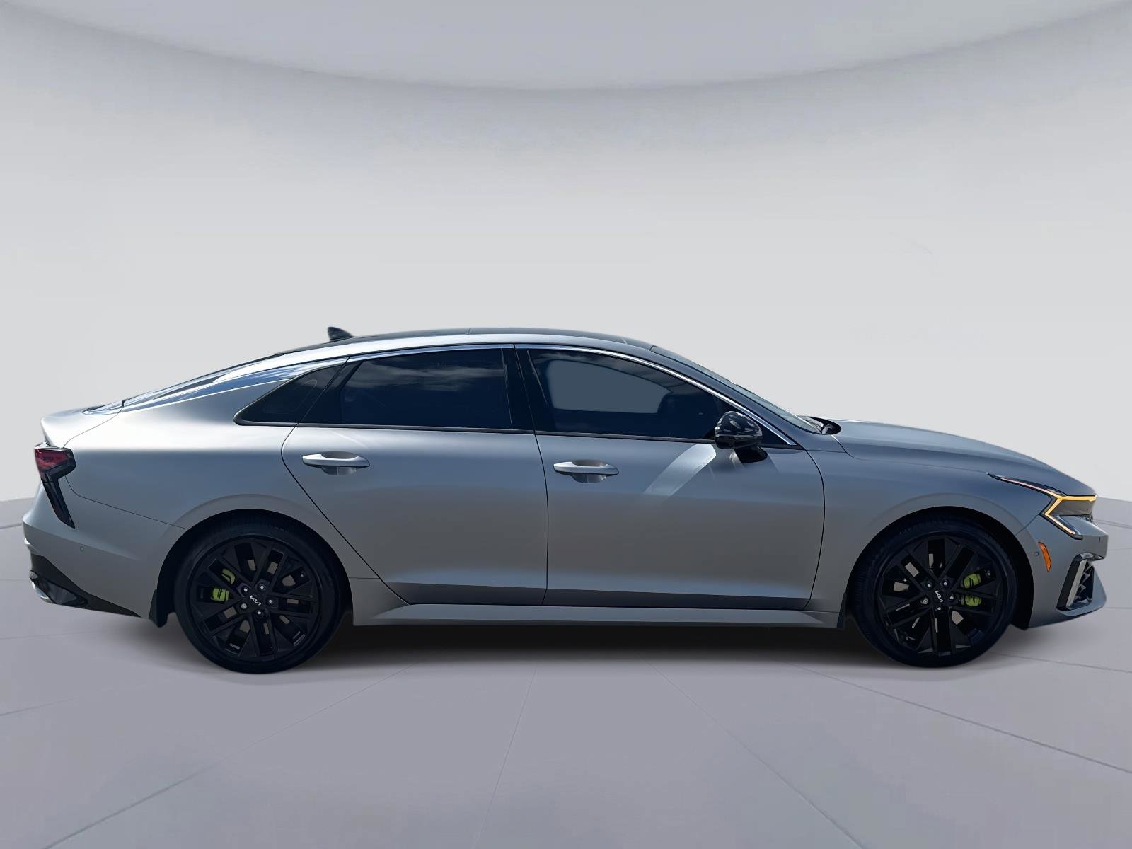 Used 2025 Kia K5 GT w/ GT1 Package image 2