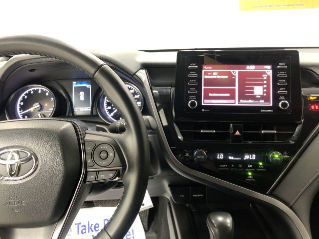 Used 2023 Toyota Camry SE FWD image 19