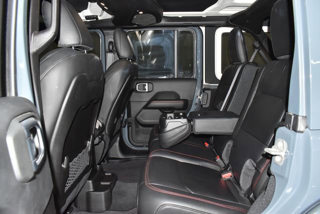 Used 2024 Jeep Wrangler Unlimited Rubicon AWD/4WD image 30