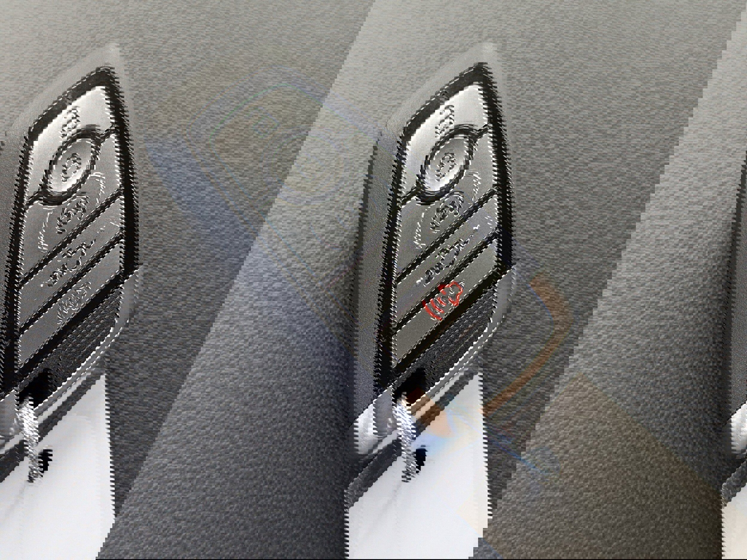 New 2025 Ford F250 Lariat w/ Lariat Ultimate Package image 28