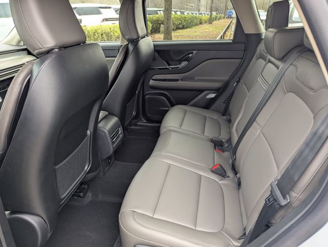 New 2026 Lincoln Corsair Premiere image 11