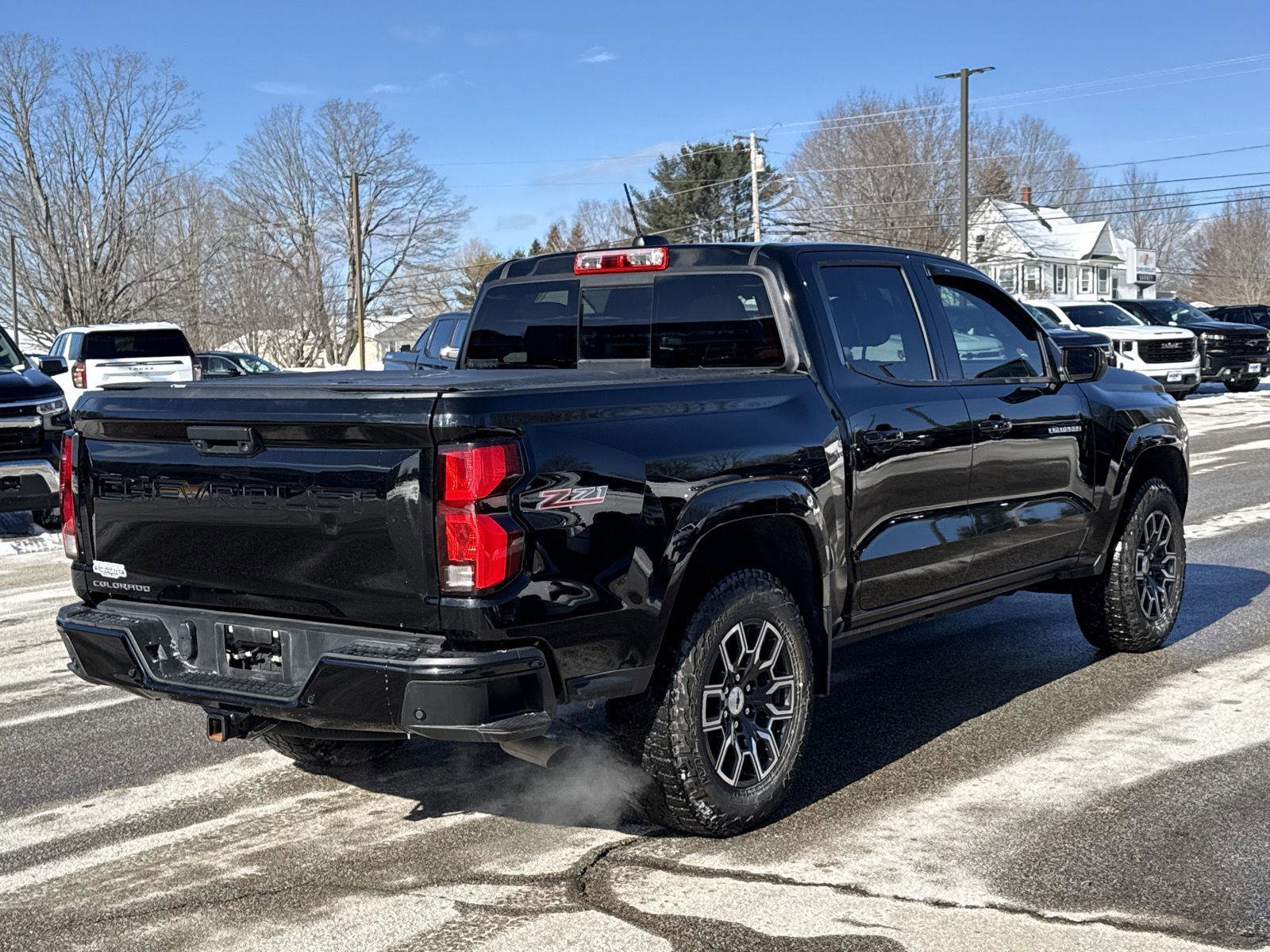 Used 2023 Chevrolet Colorado Z71 w/ Z71 Convenience Package 2 image 13