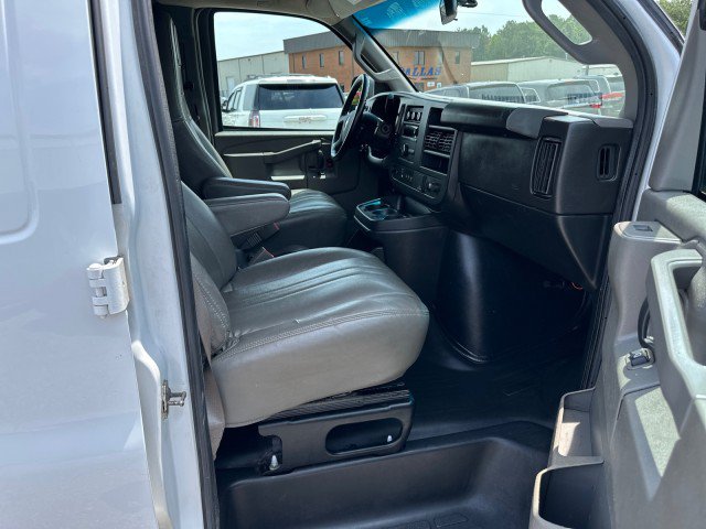 Used 2022 Chevrolet Express 2500 w/ Driver Convenience Package RWD image 28
