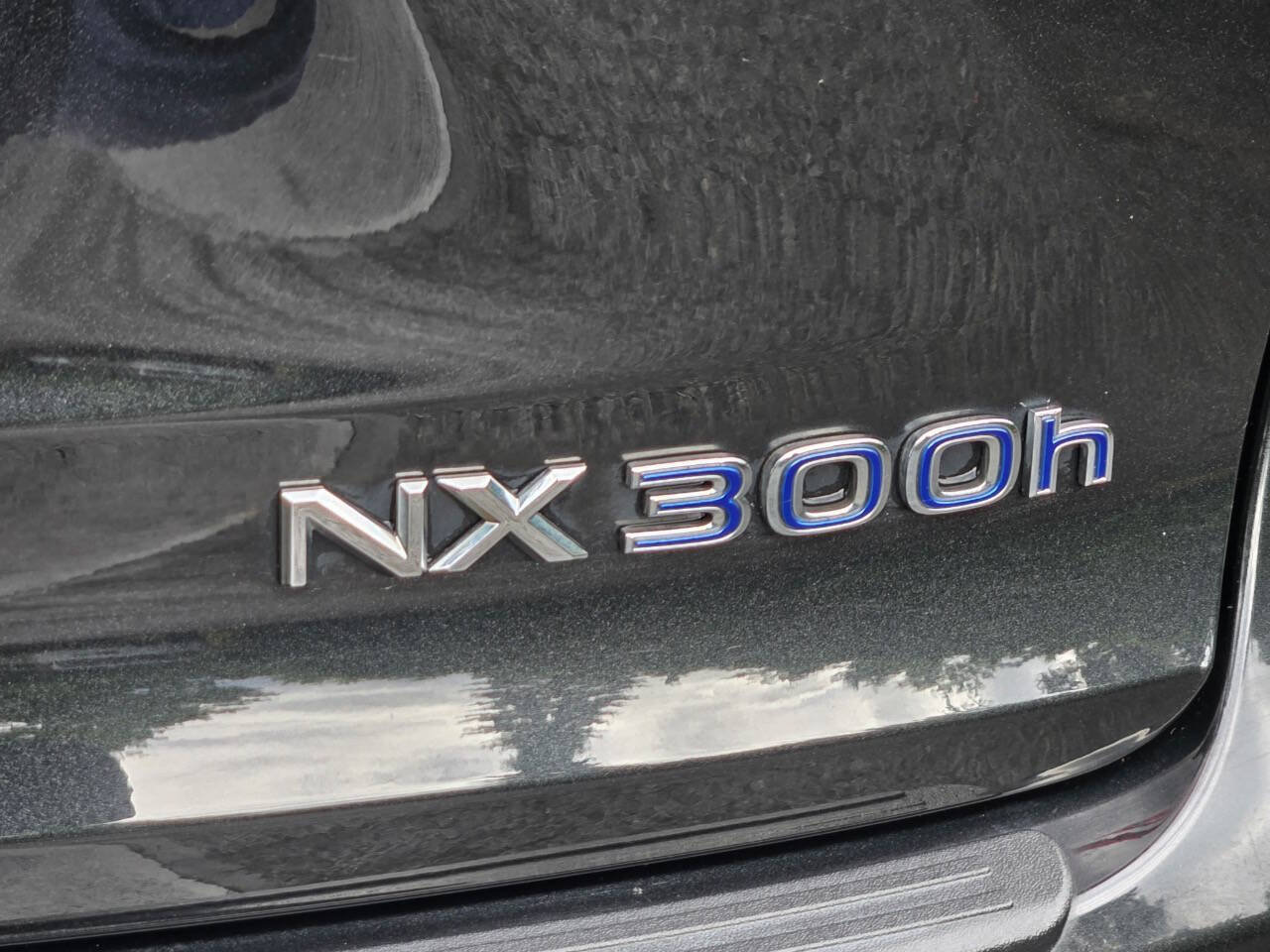Used 2020 Lexus NX 300h AWD w/ Premium Package image 30