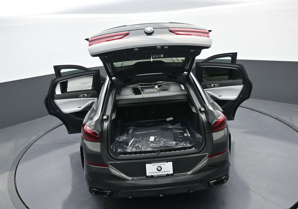 New 2026 BMW X6 xDrive40i w/ Executive Package AWD/4WD image 43