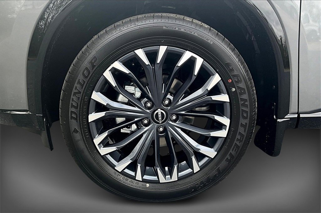 New 2026 Nissan Rogue Platinum image 12