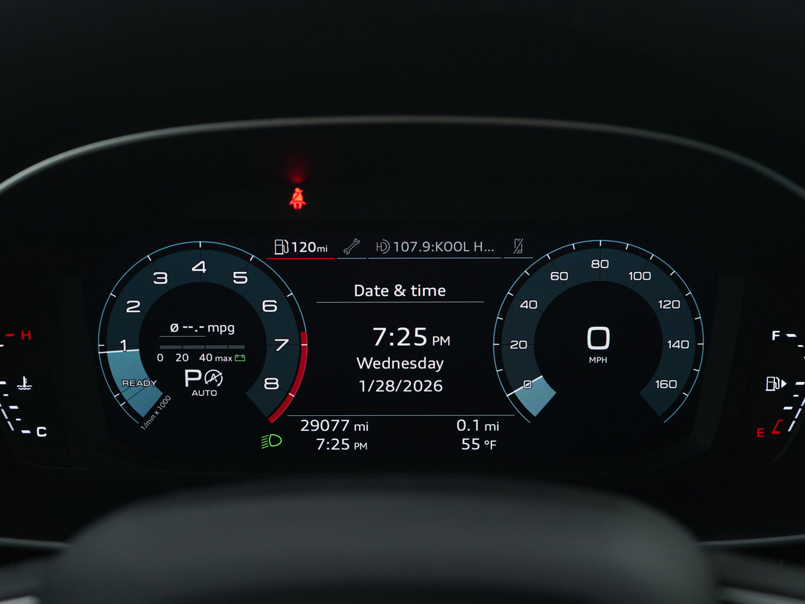 Used 2025 Audi Q3 2.0T Premium image 27