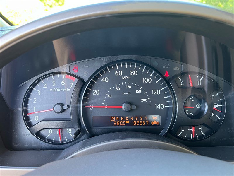 Used 2004 Nissan Titan SE AWD/4WD image 40